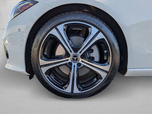 Certified 2025 Mercedes-Benz C 300 Sedan image 23