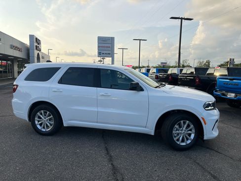 New 2026 Dodge Durango GT RWD image 3