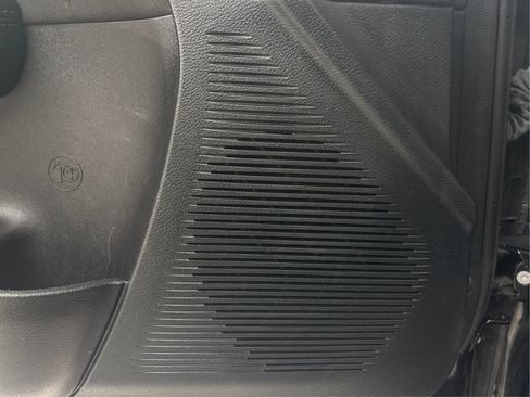 Used 2022 Dodge Challenger SXT w/ Blacktop Package image 39