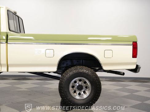 Used 1996 Ford F250 Custom XLT 4x4 image 24