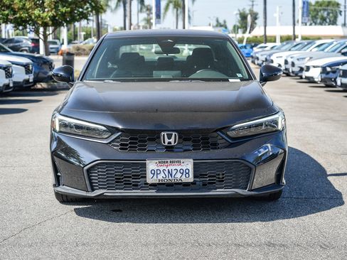 Used 2025 Honda Civic Sport image 4