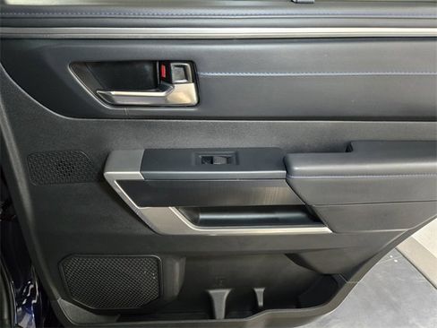 Used 2025 Toyota Sequoia Platinum image 24