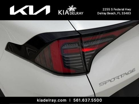 New 2026 Kia Sportage LX FWD image 7