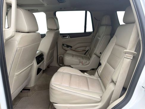 Used 2017 GMC Yukon Denali w/ Open Road Package RWD image 10