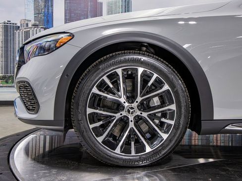 Certified 2025 Mercedes-Benz E 450 4MATIC All-Terrain Wagon image 7