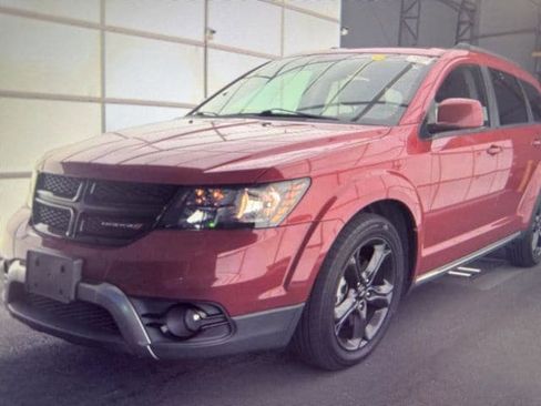 Used 2018 Dodge Journey Crossroad image 3