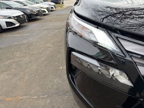 New 2026 Nissan Rogue SV w/ Cold Weather Package image 10