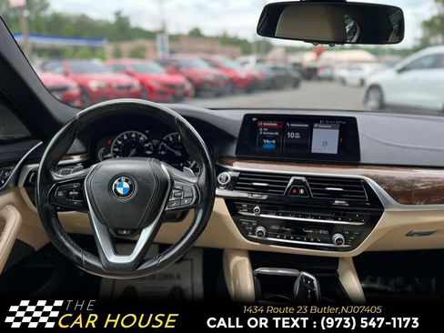 Used 2017 BMW 530i xDrive image 26