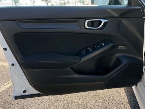 Certified 2025 Honda Civic Sport image 23