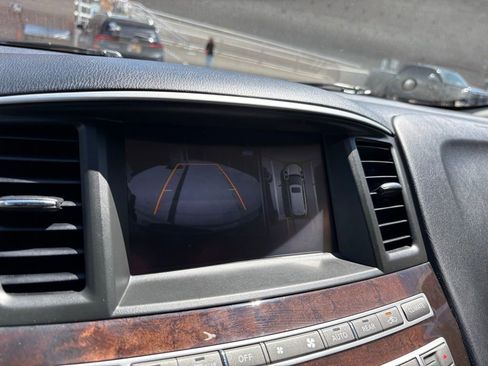Used 2015 INFINITI QX60 FWD w/ Deluxe Touring Package image 31