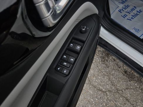 Used 2024 Jeep Compass Limited AWD/4WD image 13