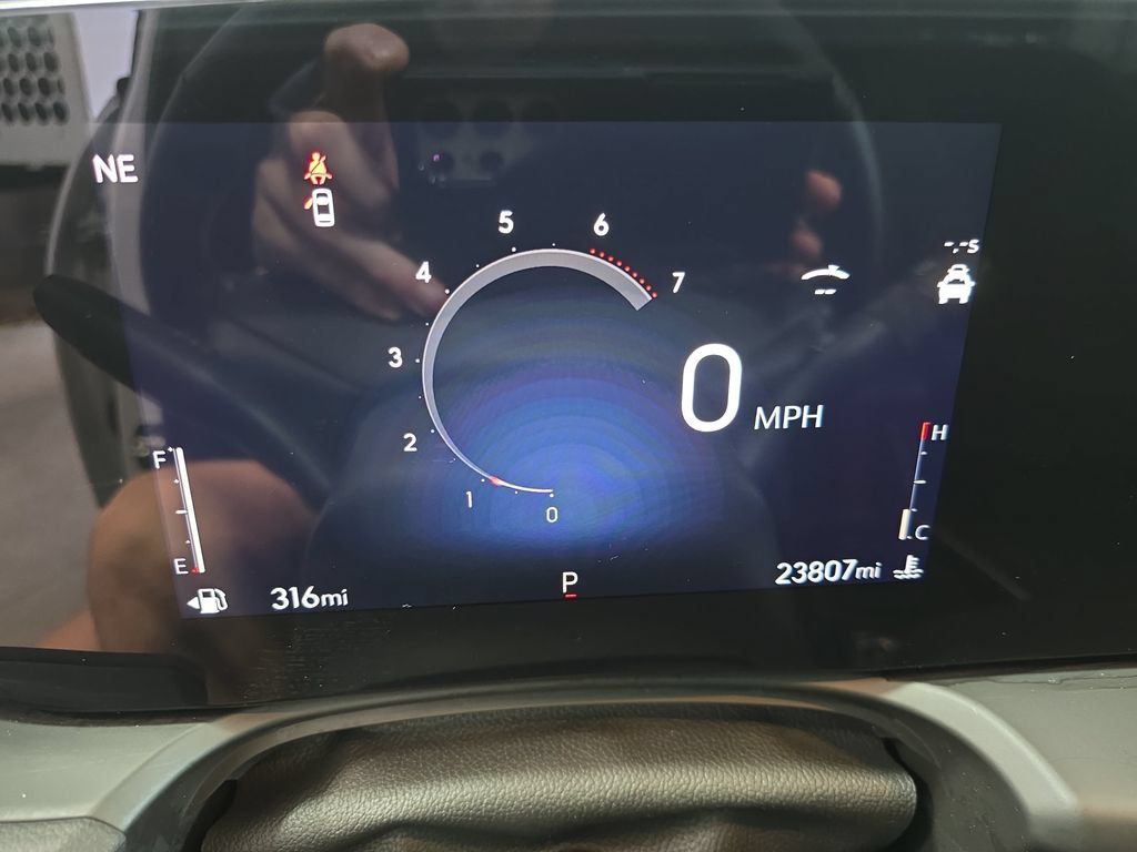 Certified 2024 Buick Encore GX Avenir w/ Avenir Technology Package AWD/4WD image 19
