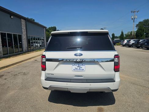 Used 2020 Ford Expedition Limited w/ Equipment Group 301A RWD image 3