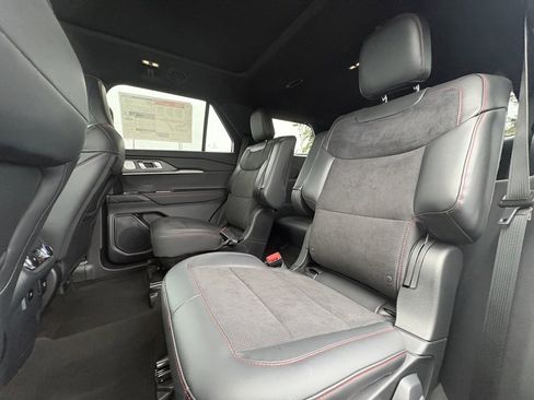 New 2026 Ford Explorer ST w/ Sun And Sound Package image 36