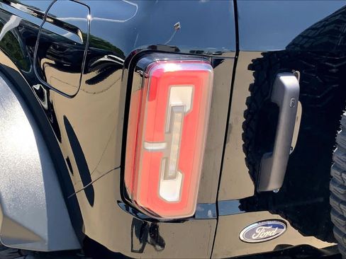 Used 2024 Ford Bronco Wildtrak AWD/4WD image 27