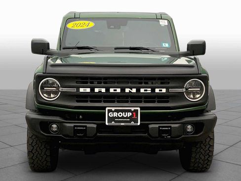 Used 2024 Ford Bronco Black Diamond AWD/4WD image 3