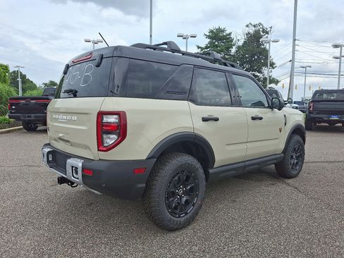 New 2025 Ford Bronco Sport Badlands w/ Sasquatch Badlands Package image 7