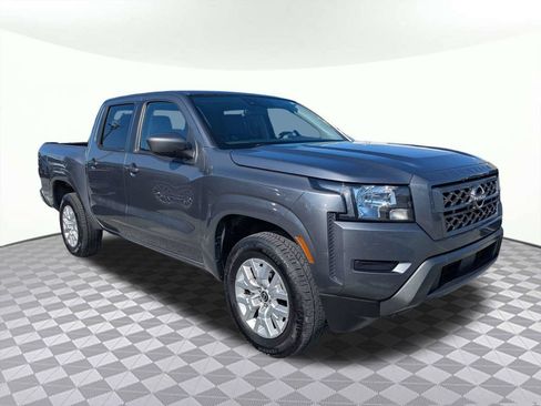 Used 2022 Nissan Frontier SV RWD image 1