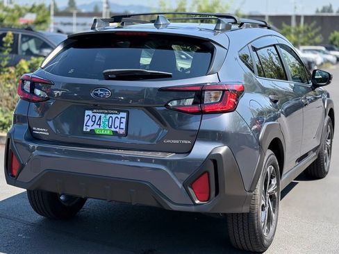 Used 2024 Subaru Crosstrek 2.0i Premium AWD/4WD image 5