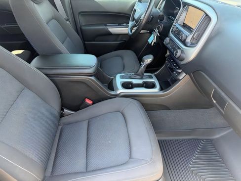 Used 2022 Chevrolet Colorado LT w/ LT Convenience Package RWD image 11