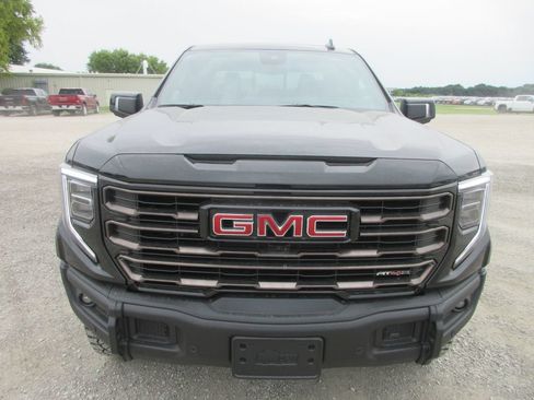 New 2026 GMC Sierra 1500 AT4X AWD/4WD image 13