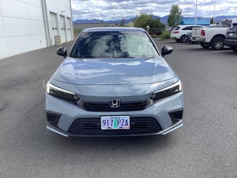 Used 2024 Honda Civic Sport image 9