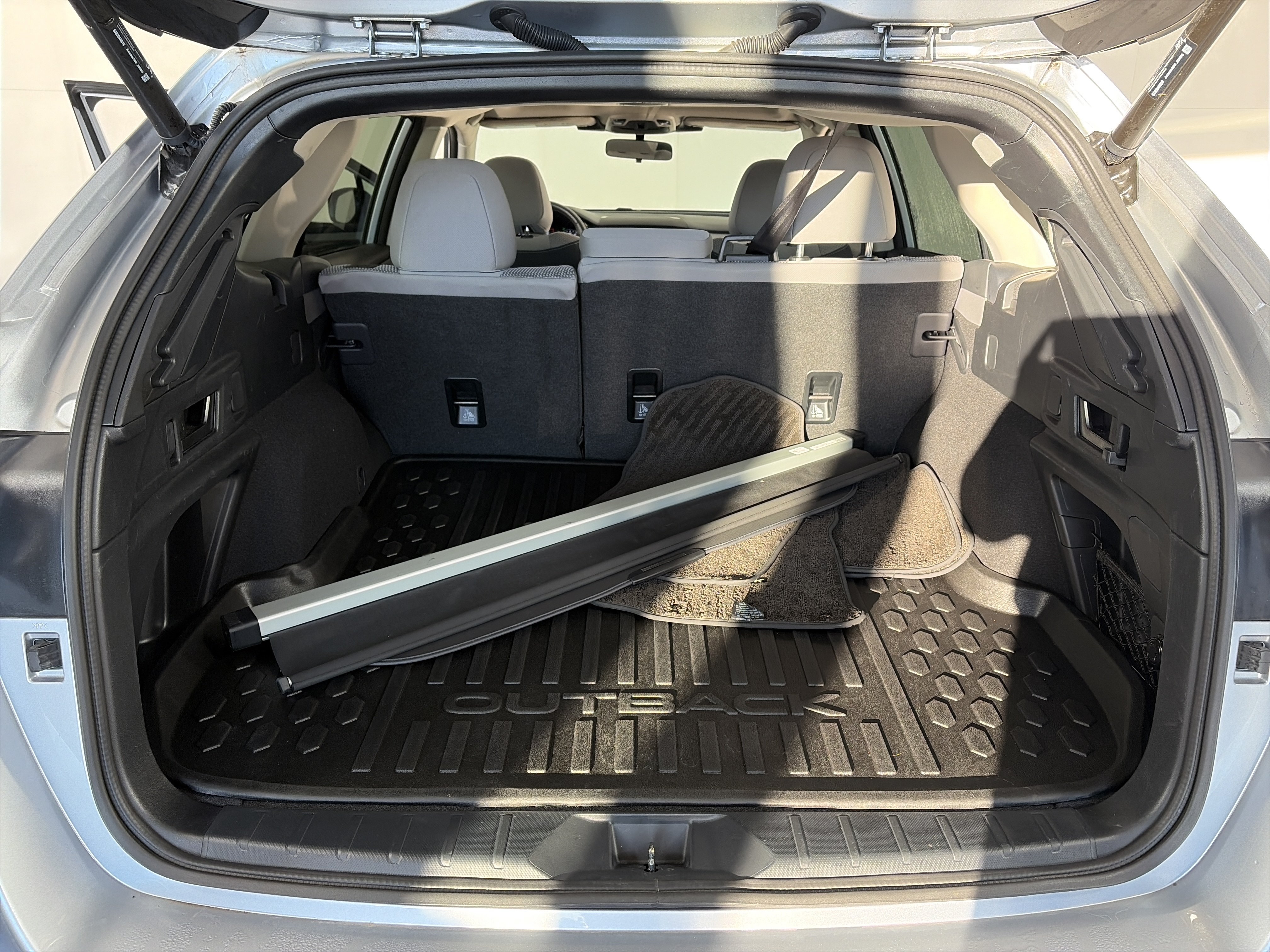 Certified 2025 Subaru Outback Premium AWD/4WD image 13