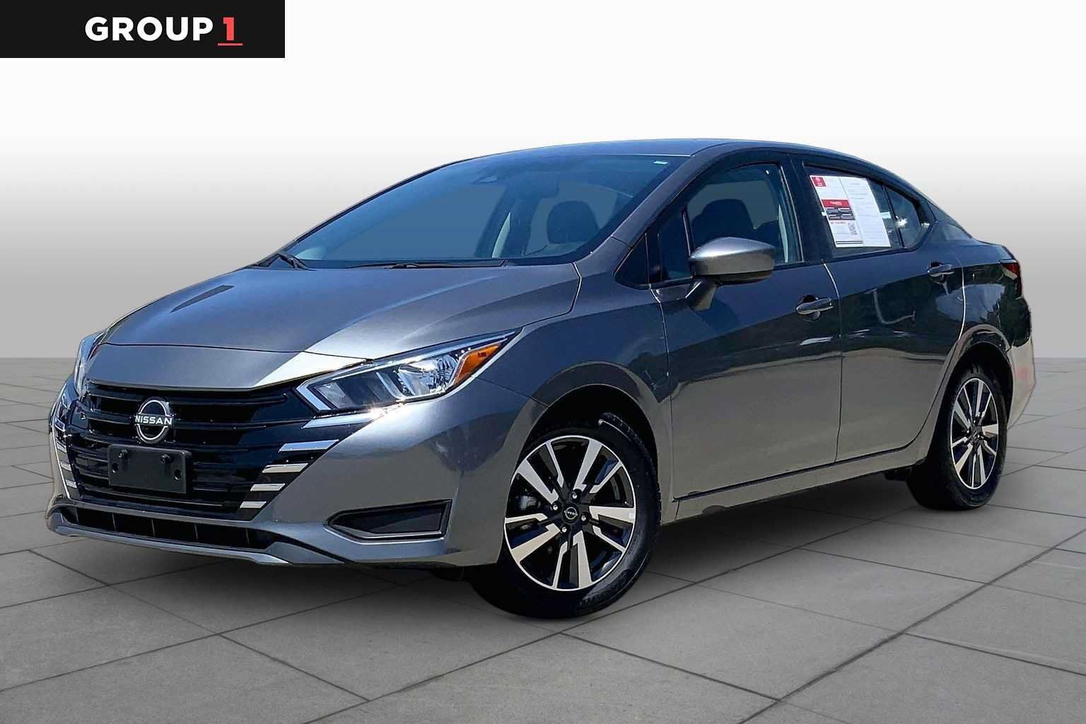 Used 2024 Nissan Versa SV FWD image 1