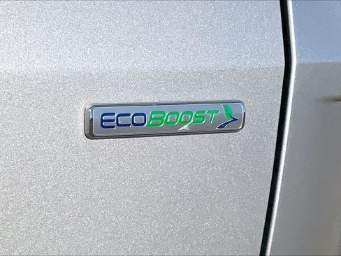 Used 2020 Ford Escape SE FWD image 10
