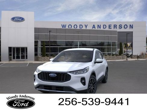 New 2025 Ford Escape Base image 2