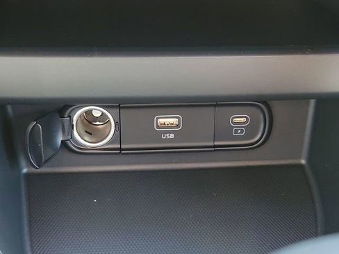 New 2026 Kia Seltos S FWD image 25