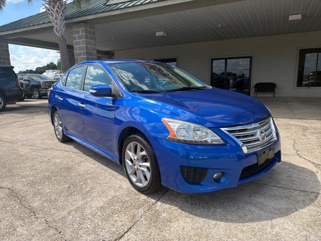 Used 2015 Nissan Sentra SR w/ Navigation Package FWD image 3