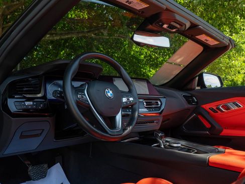 Used 2022 BMW Z4 sDrive30i w/ Convenience Package image 20