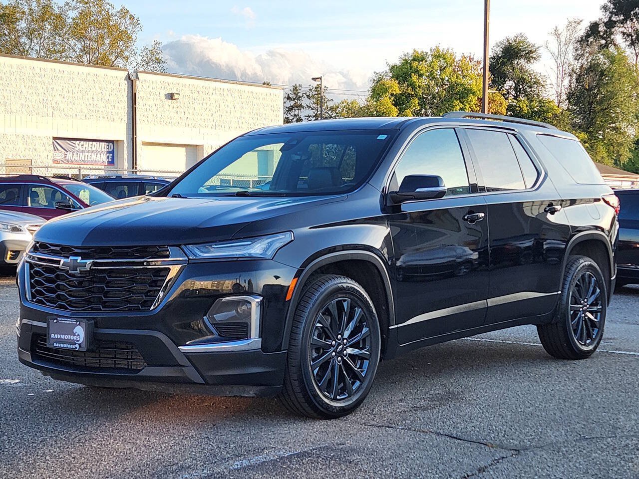 Used 2023 Chevrolet Traverse RS AWD/4WD image 7