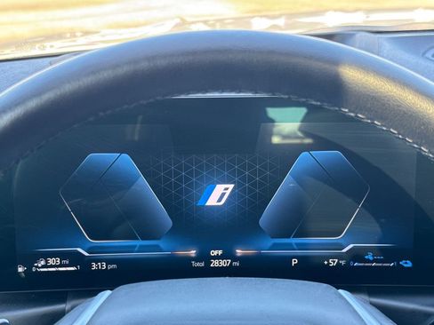 Used 2023 BMW 330e 330e iPerformance w/ Premium Package image 18