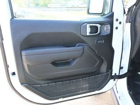 New 2025 Jeep Wrangler Willys image 9