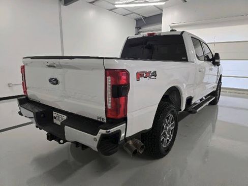 Used 2024 Ford F250 Lariat w/ FX4 Off-Road Package AWD/4WD image 8