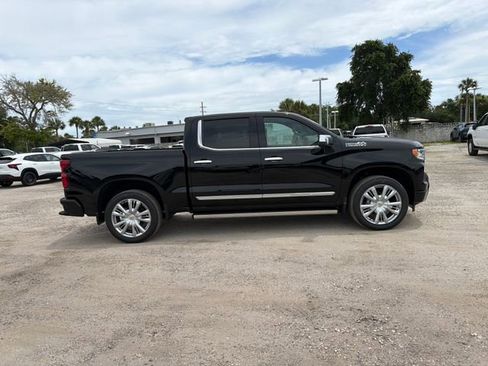 New 2026 Chevrolet Silverado 1500 High Country AWD/4WD image 17