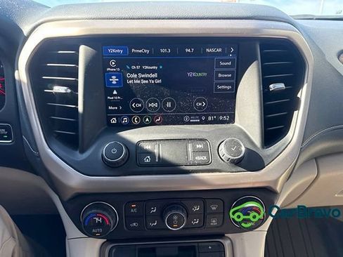 Used 2022 GMC Acadia Denali FWD image 19