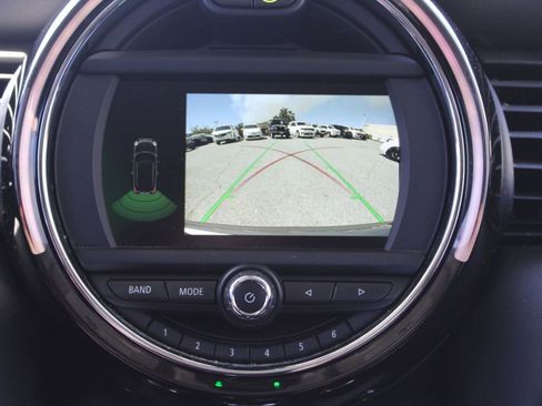 Used 2020 MINI Cooper 2-Door Hardtop FWD image 19