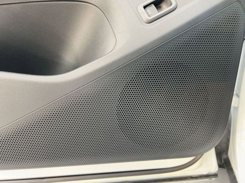 New 2026 Volkswagen Tiguan SE R-Line image 22