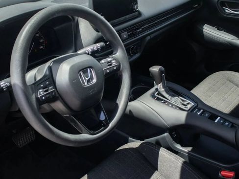 Used 2024 Honda HR-V LX image 27