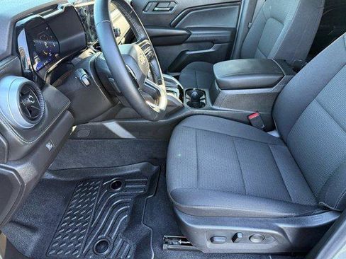 Used 2024 Chevrolet Colorado LT w/ LT Convenience Package II image 17