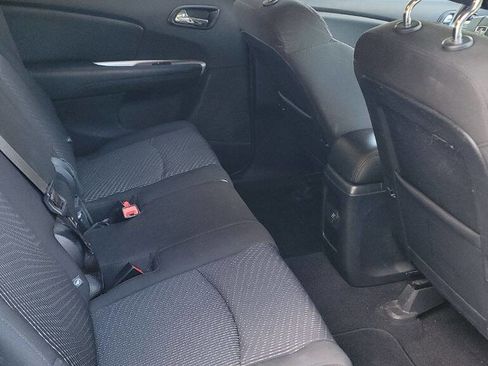 Used 2020 Dodge Journey SE w/ SE Popular Equipment Group image 20