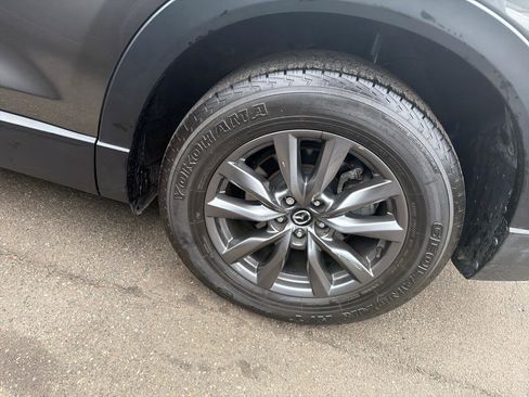 Used 2023 MAZDA CX-9 Touring image 16