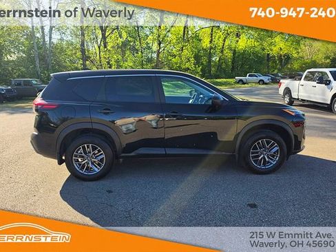 Used 2023 Nissan Rogue S AWD/4WD image 30