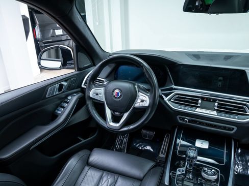 Used 2021 BMW ALPINA XB7 AWD/4WD image 11