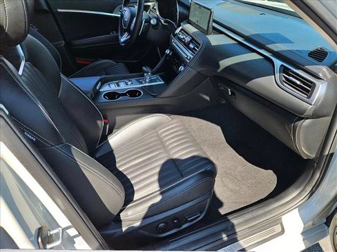 Used 2026 Genesis G70 2.5T Prestige RWD image 21