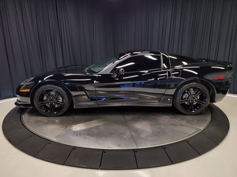 Used 2007 Chevrolet Corvette Coupe image 8