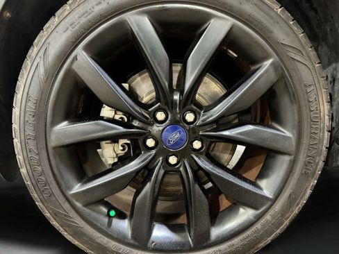 Used 2017 Ford Escape Titanium AWD/4WD image 31
